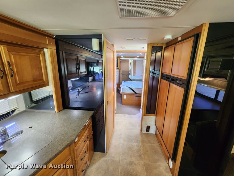 image for item DM4848 2004 Fleetwood  RV