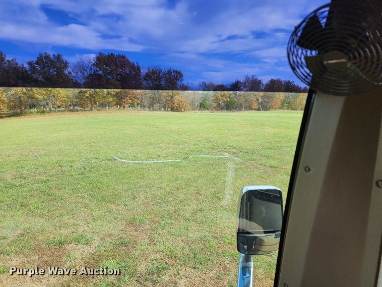 image for item DM4848 2004 Fleetwood  RV