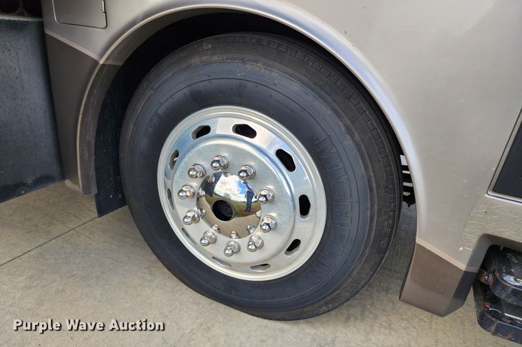 image for item DM4848 2004 Fleetwood  RV