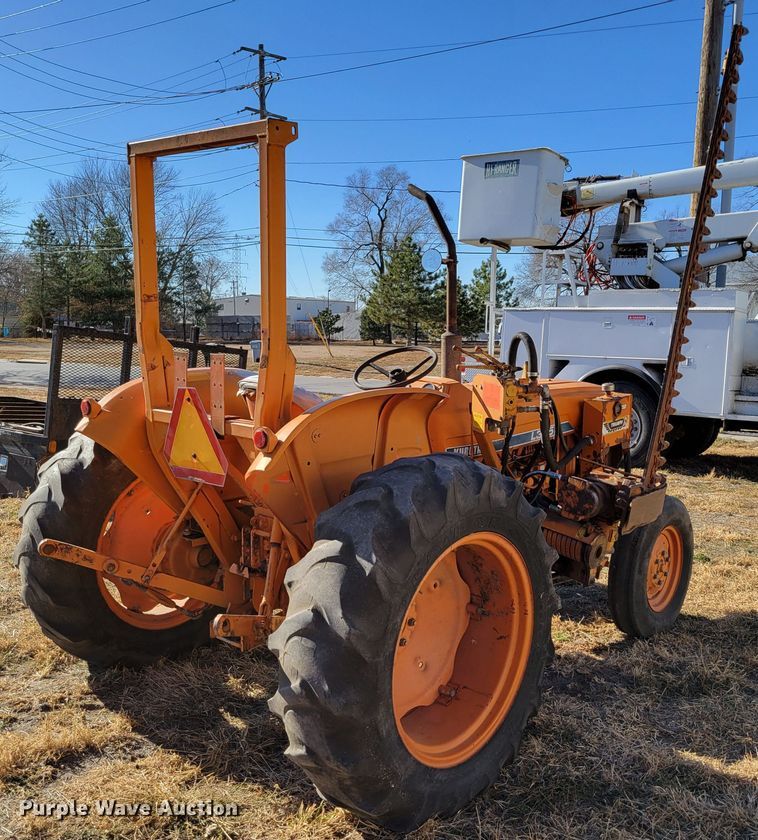 image for item DM8134 Kubota L345  tractor