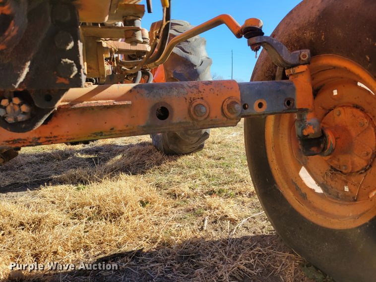 image for item DM8134 Kubota L345  tractor