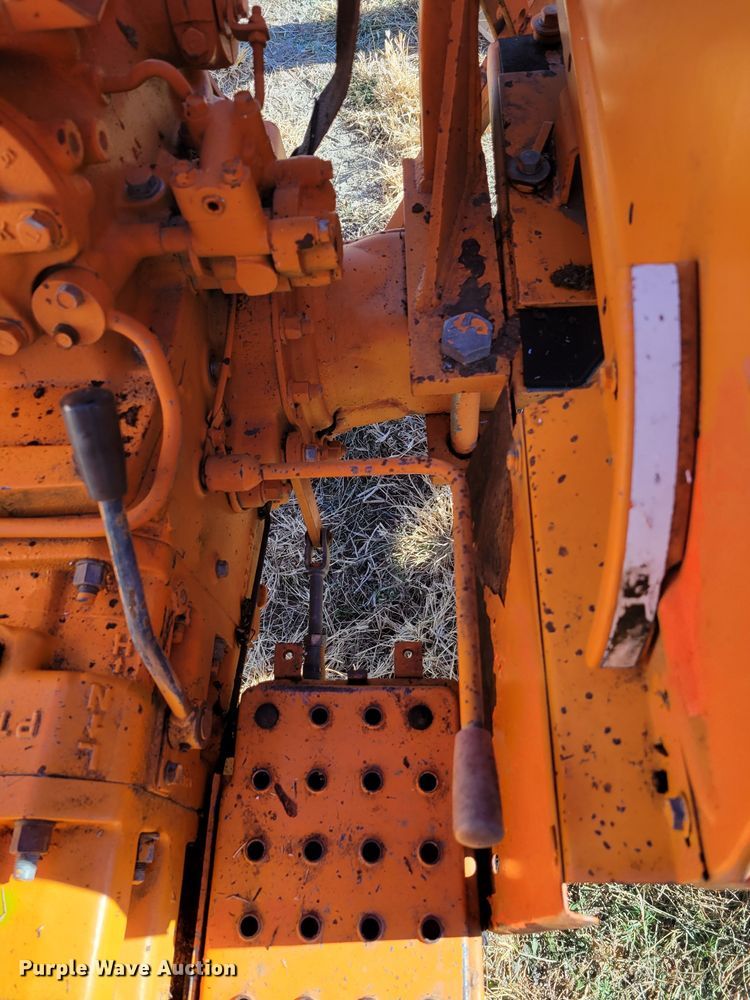 image for item DM8134 Kubota L345  tractor