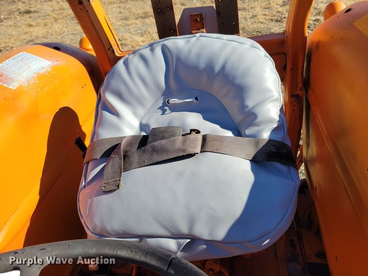 image for item DM8134 Kubota L345  tractor