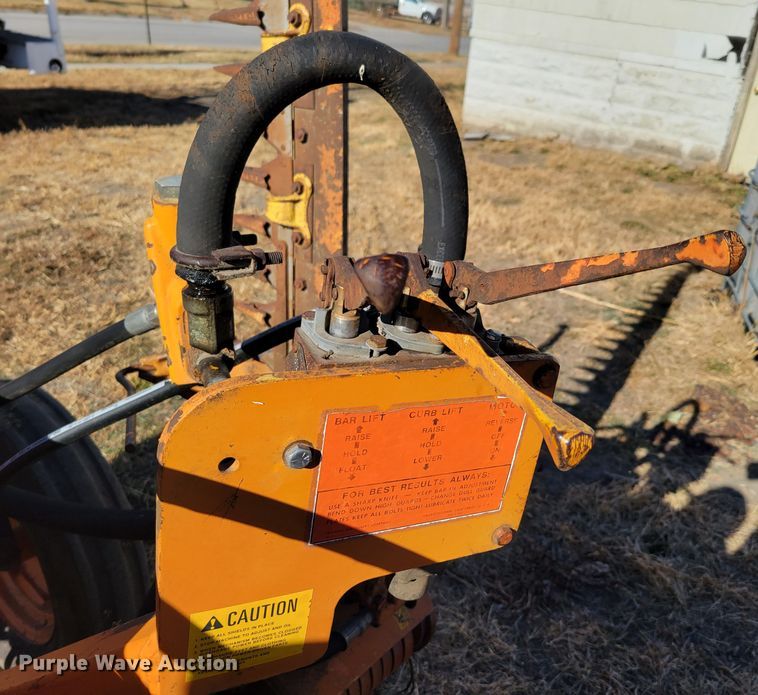 image for item DM8134 Kubota L345  tractor