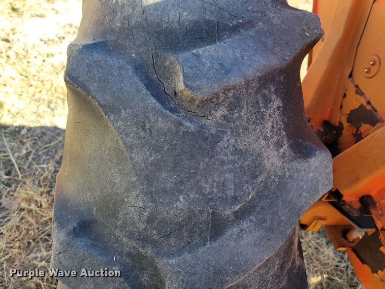 image for item DM8134 Kubota L345  tractor