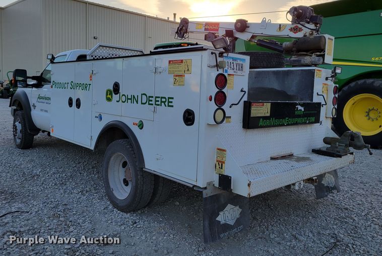 image for item DM8159 2012 Ford F550 Super Duty XL  utility / service truck