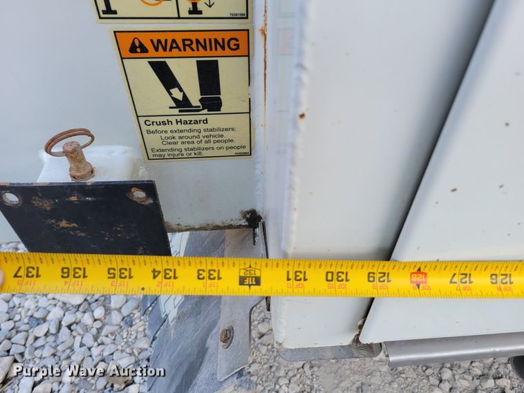 image for item DM8159 2012 Ford F550 Super Duty XL  utility / service truck