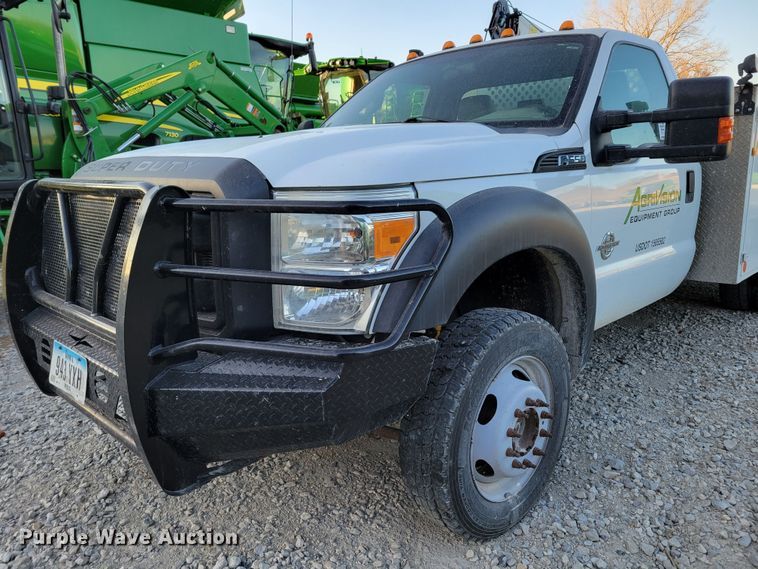 image for item DM8159 2012 Ford F550 Super Duty XL  utility / service truck