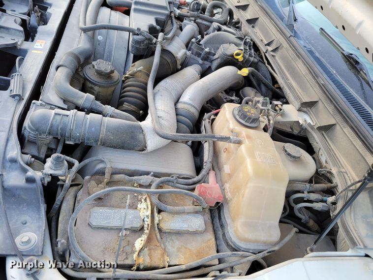 image for item DM8159 2012 Ford F550 Super Duty XL  utility / service truck