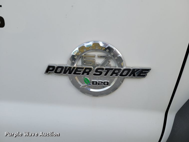 image for item DM8159 2012 Ford F550 Super Duty XL  utility / service truck