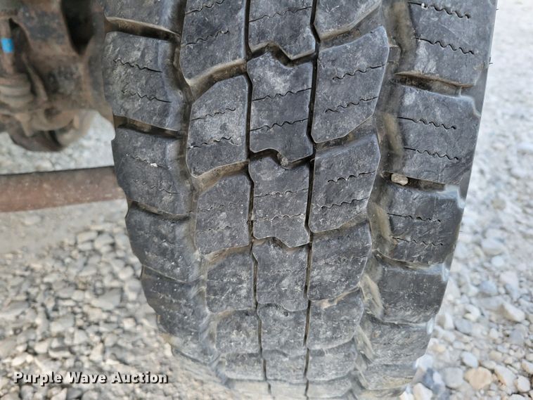 image for item DM8159 2012 Ford F550 Super Duty XL  utility / service truck