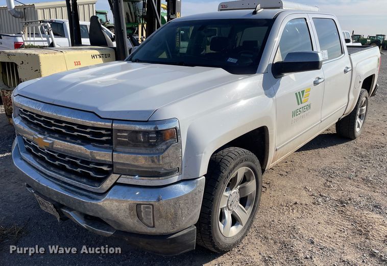 image for item DN4503 2018 Chevrolet Silverado 1500  Crew Cab pickup truck