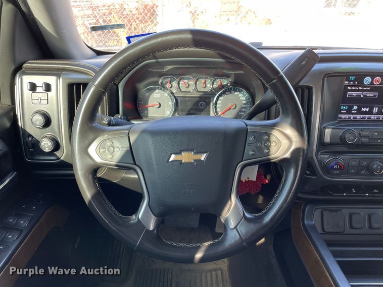 image for item DN4503 2018 Chevrolet Silverado 1500  Crew Cab pickup truck