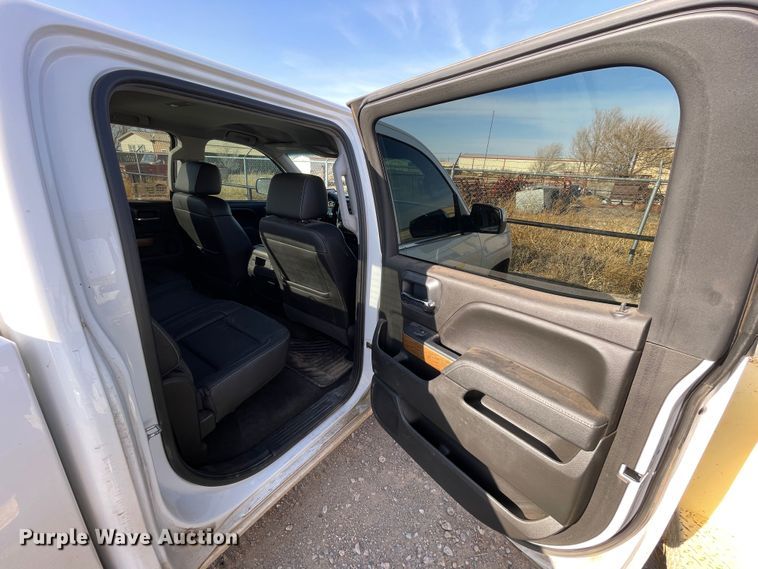 image for item DN4503 2018 Chevrolet Silverado 1500  Crew Cab pickup truck