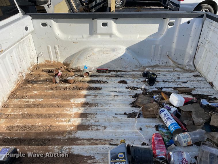 image for item DN4503 2018 Chevrolet Silverado 1500  Crew Cab pickup truck