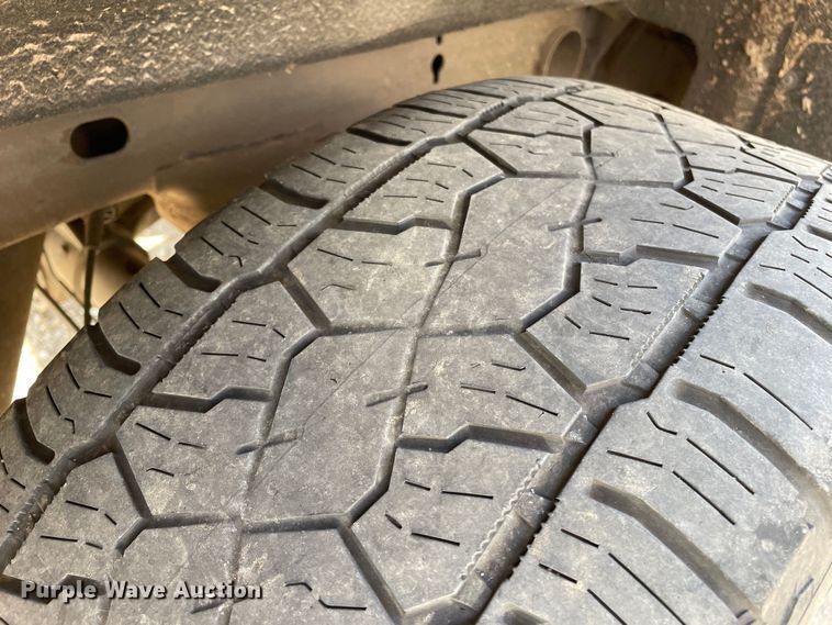 image for item DN4503 2018 Chevrolet Silverado 1500  Crew Cab pickup truck