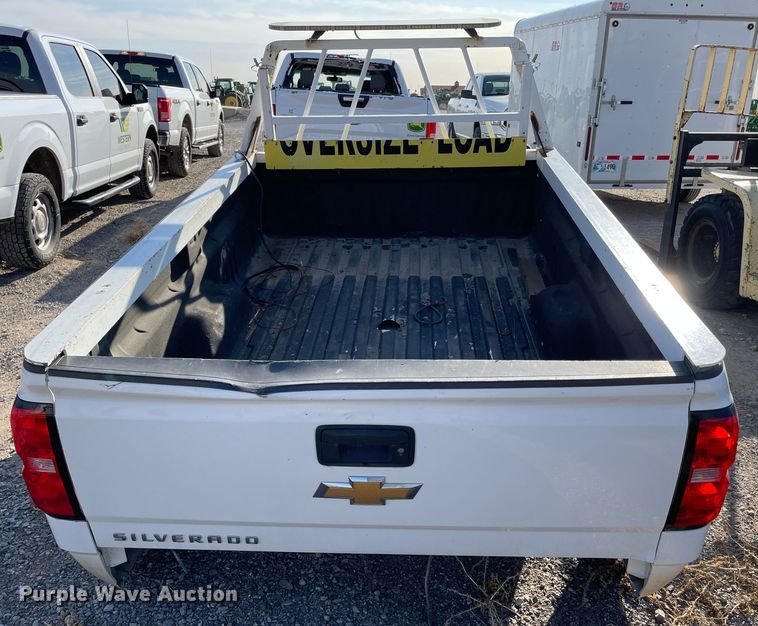 image for item DN4504 Chevrolet  pickup bed