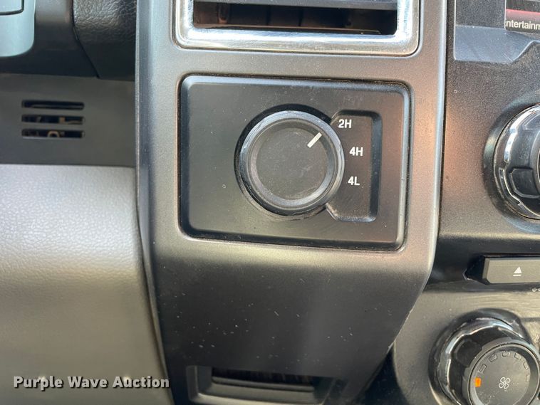 image for item DN4506 2015 Ford F150  SuperCrew pickup truck