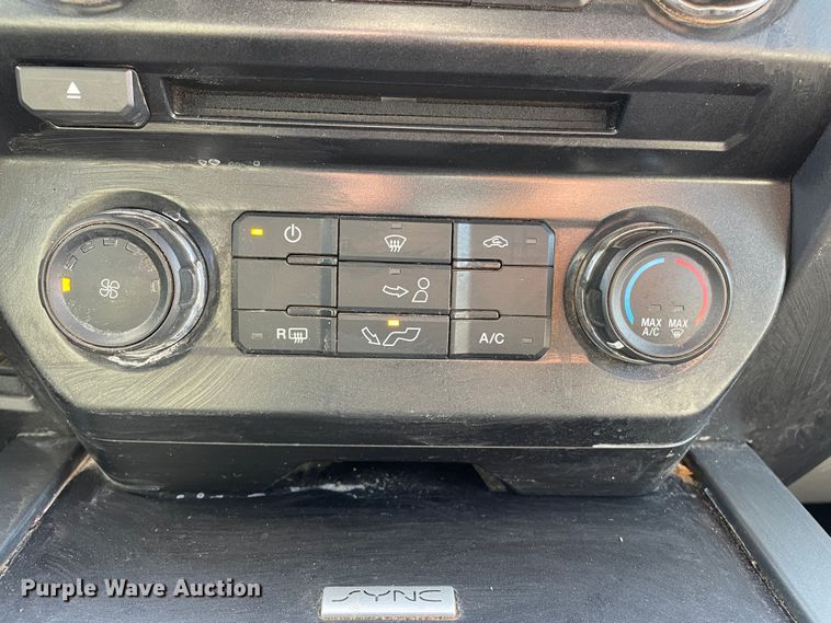 image for item DN4506 2015 Ford F150  SuperCrew pickup truck