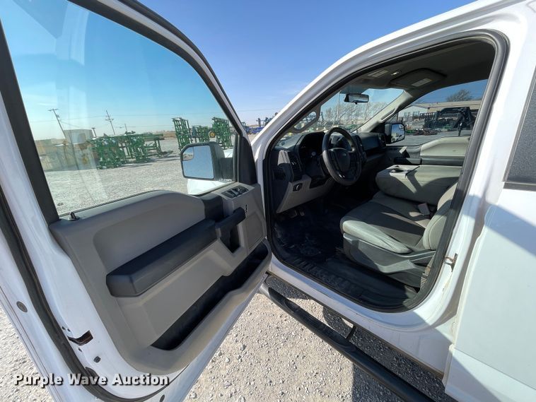 image for item DN4507 2015 Ford F150  SuperCrew pickup truck