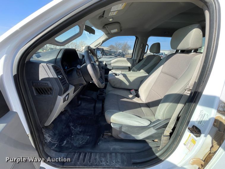 image for item DN4507 2015 Ford F150  SuperCrew pickup truck