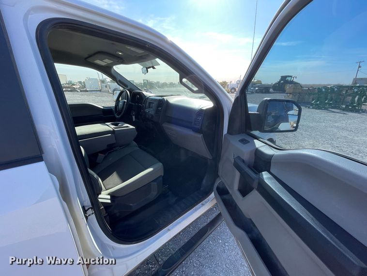 image for item DN4507 2015 Ford F150  SuperCrew pickup truck