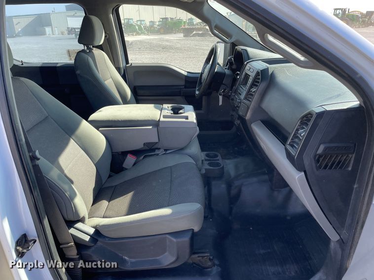 image for item DN4507 2015 Ford F150  SuperCrew pickup truck