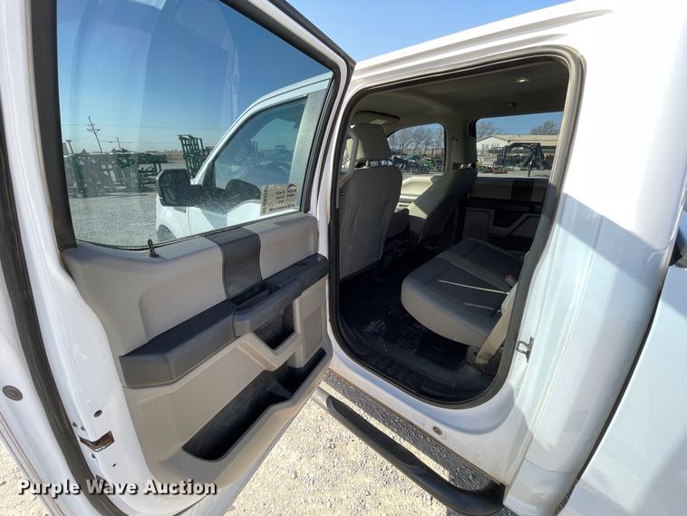 image for item DN4507 2015 Ford F150  SuperCrew pickup truck