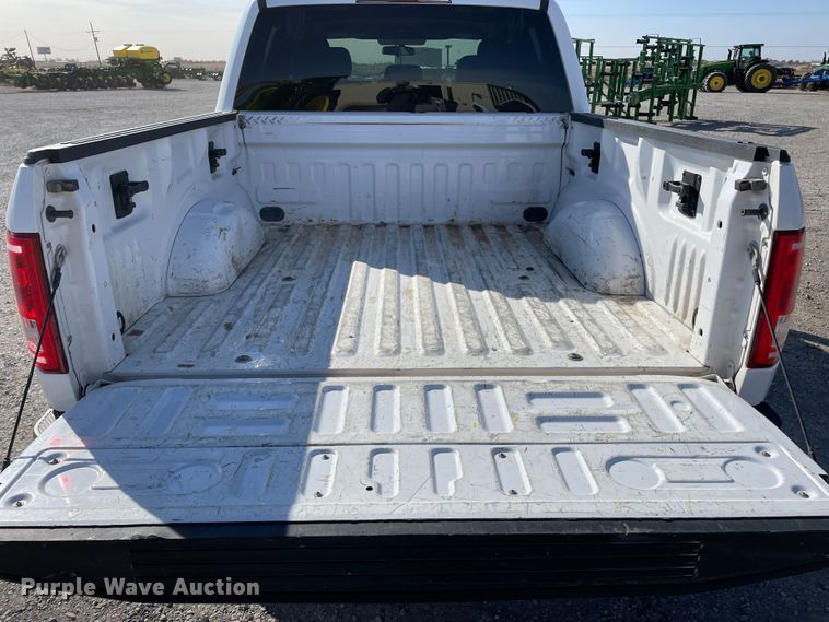 image for item DN4507 2015 Ford F150  SuperCrew pickup truck