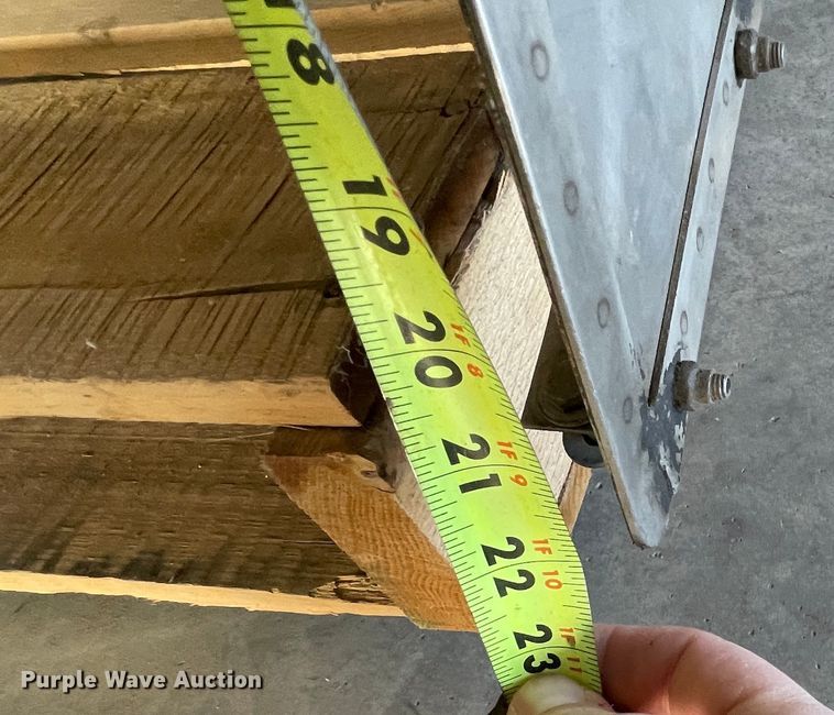 image for item DN4513 Transland  aircraft spreader