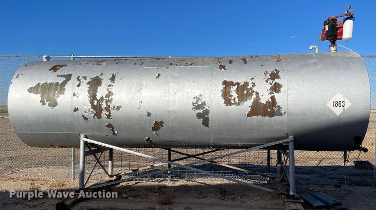 image for item DN4514 Fuel tank