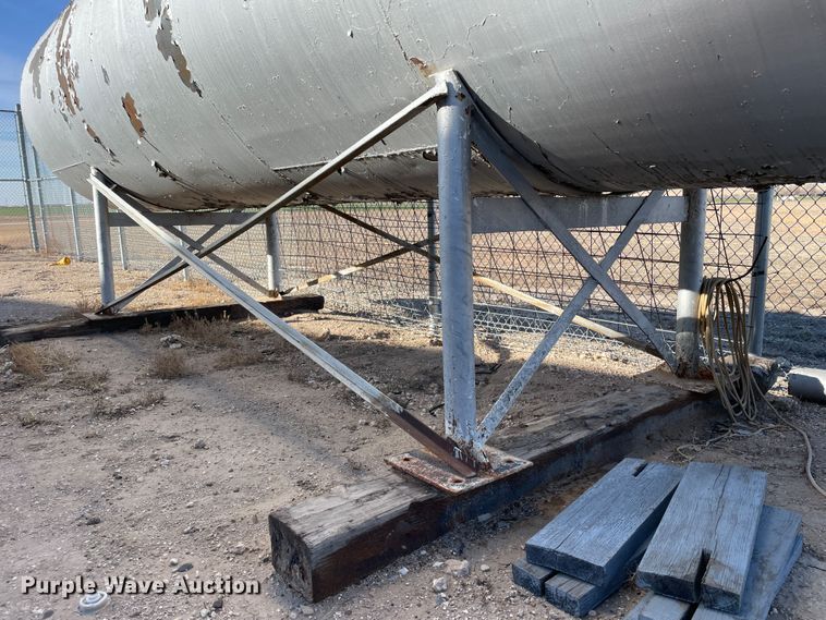 image for item DN4514 Fuel tank