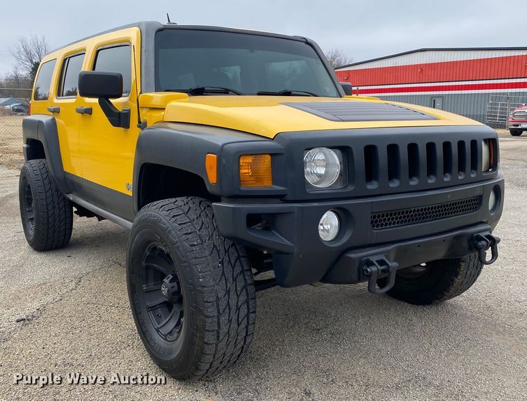 image for item DN8071 2006 Hummer H3  SUV