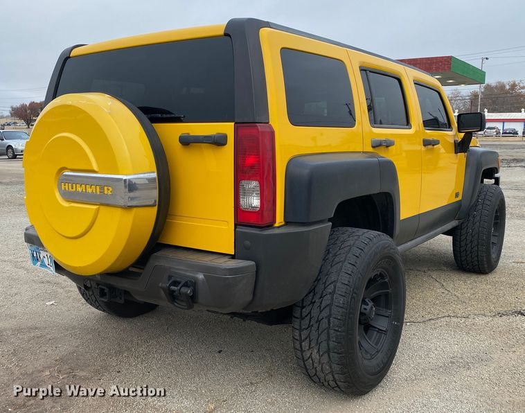 image for item DN8071 2006 Hummer H3  SUV