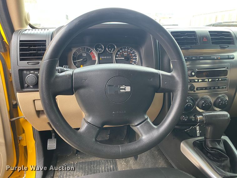 image for item DN8071 2006 Hummer H3  SUV