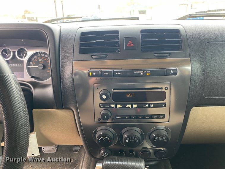 image for item DN8071 2006 Hummer H3  SUV