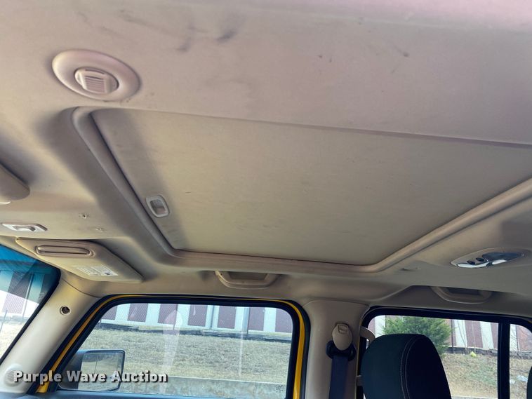 image for item DN8071 2006 Hummer H3  SUV