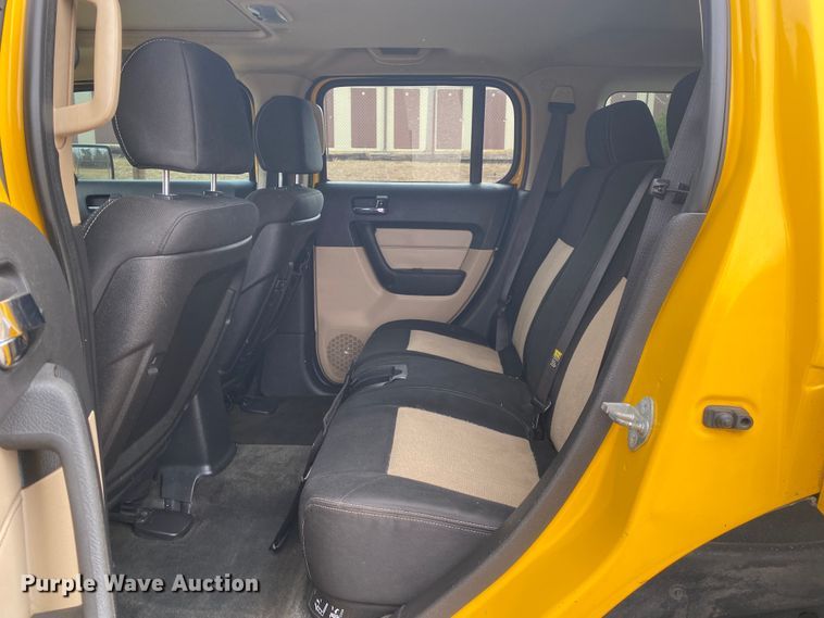 image for item DN8071 2006 Hummer H3  SUV