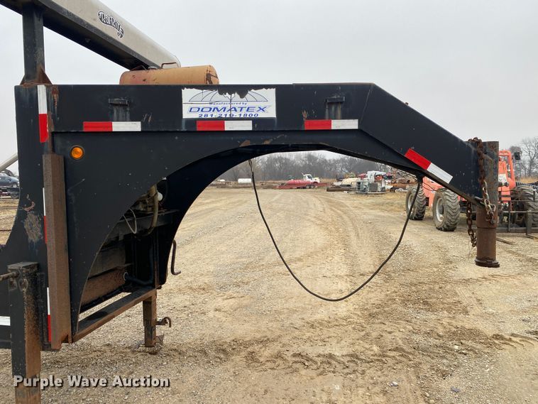 image for item DN8082 2011 Domatex GN-20  roll-off container trailer