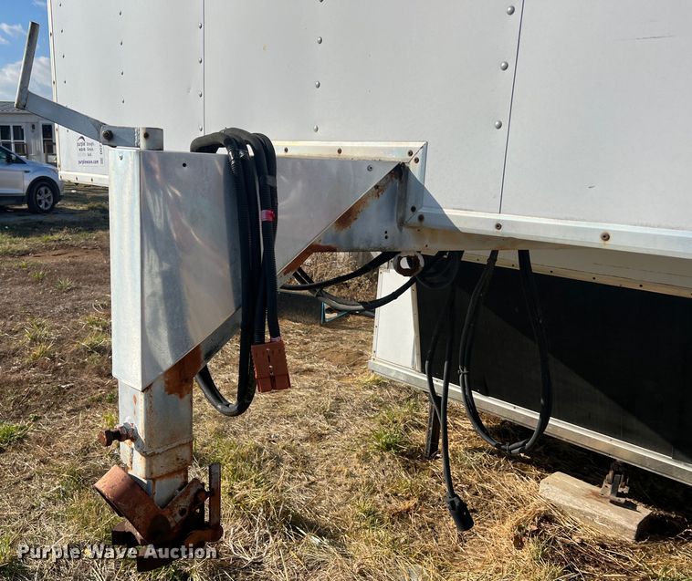 image for item DO2169 1992 Trailers Ltd 1T9GS4532  toy hauler camper