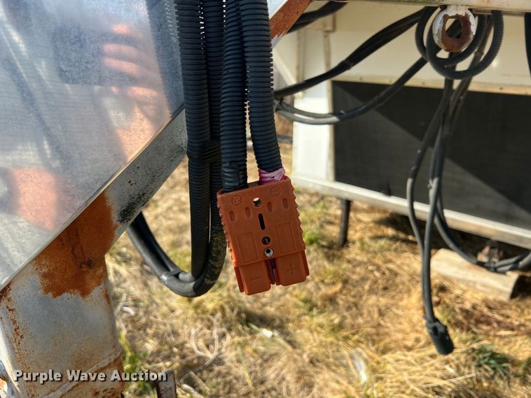 image for item DO2169 1992 Trailers Ltd 1T9GS4532  toy hauler camper