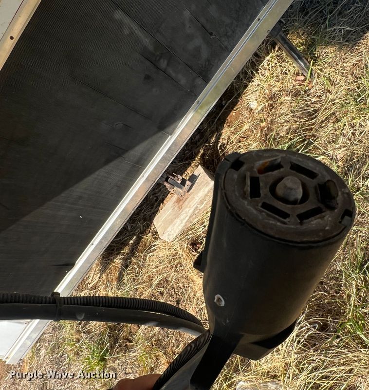 image for item DO2169 1992 Trailers Ltd 1T9GS4532  toy hauler camper