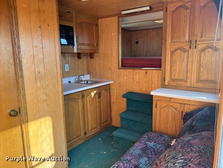 image for item DO2169 1992 Trailers Ltd 1T9GS4532  toy hauler camper