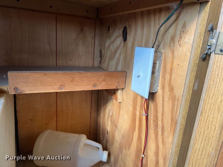 image for item DO2169 1992 Trailers Ltd 1T9GS4532  toy hauler camper