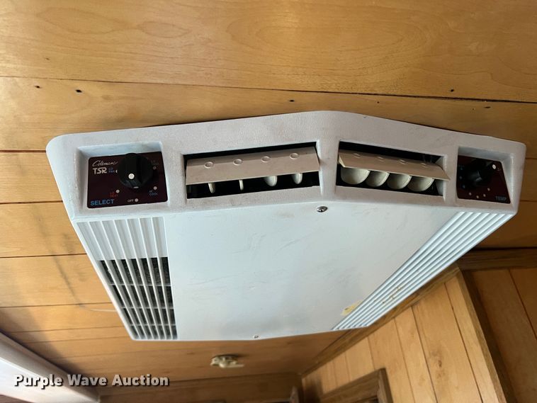 image for item DO2169 1992 Trailers Ltd 1T9GS4532  toy hauler camper