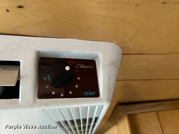 image for item DO2169 1992 Trailers Ltd 1T9GS4532  toy hauler camper