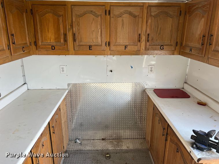 image for item DO2169 1992 Trailers Ltd 1T9GS4532  toy hauler camper