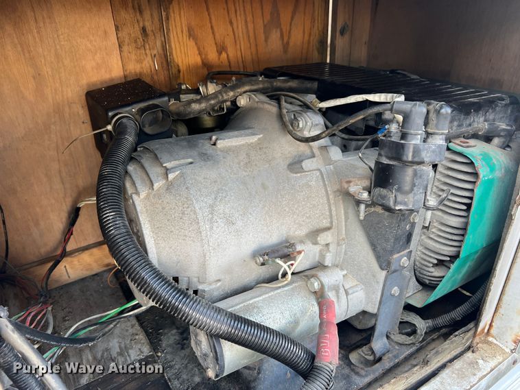 image for item DO2169 1992 Trailers Ltd 1T9GS4532  toy hauler camper