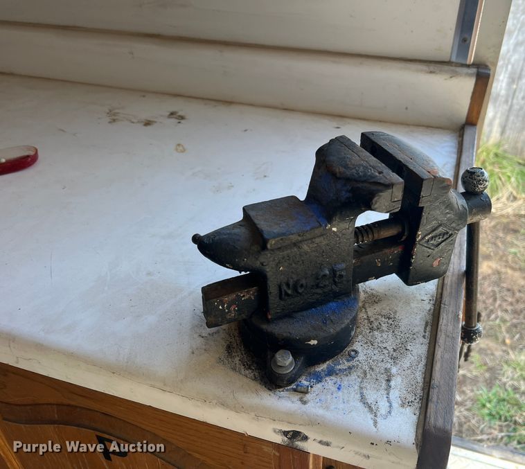 image for item DO2169 1992 Trailers Ltd 1T9GS4532  toy hauler camper