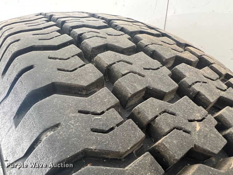 image for item DO2169 1992 Trailers Ltd 1T9GS4532  toy hauler camper